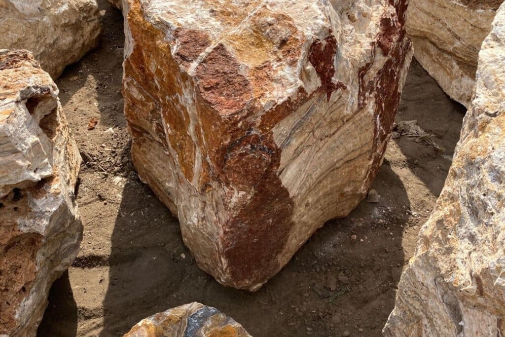 image 1 | Natural Stone Spotlight: Onyx | The Rock Garden