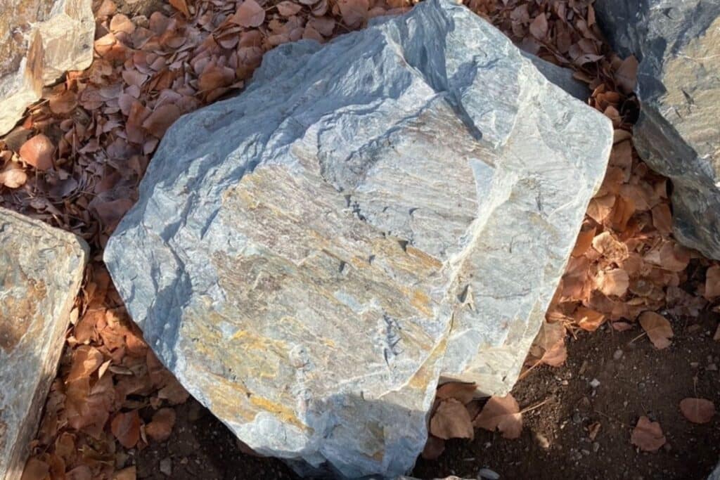 image | Natural Stone Spotlight: Schist | The Rock Garden